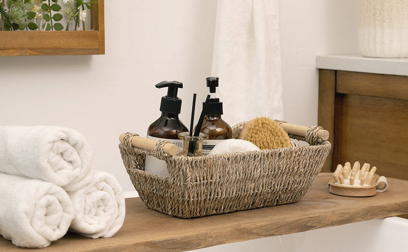 Seagrass Baskets: The Coastal Material Built for Daily Use