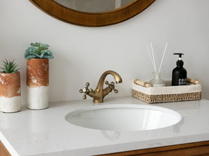 Small Seagrass Baskets for Organizing with Cotton Liner