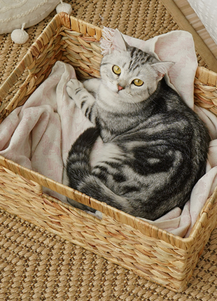 Large Rectangular Wicker Basket with Built-in Handles, 1 Pack
