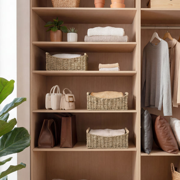 Seagrass Curved-Side Basket with Wood Handles