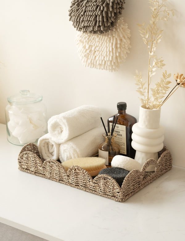 Seagrass Scalloped Tray for Decorative & Organizing, Square