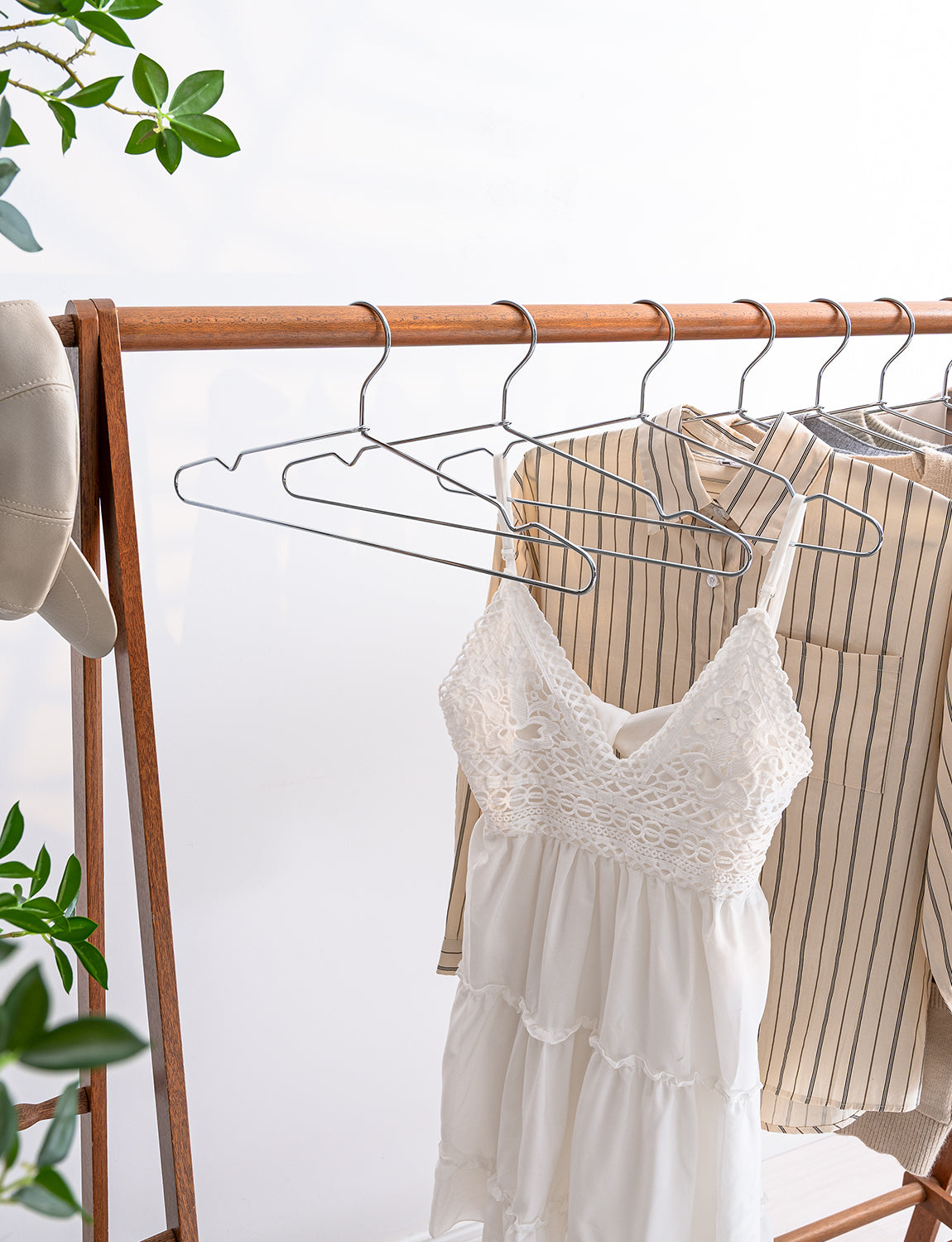 4mm Super Thick Wire Hangers – STORAGEWORKS