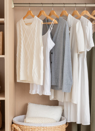 Wooden Hangers 20 Pack for Closet